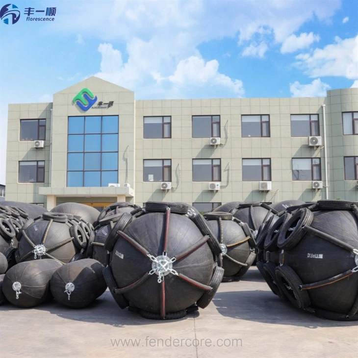 Berthing rubber fender Berthing rubber fender